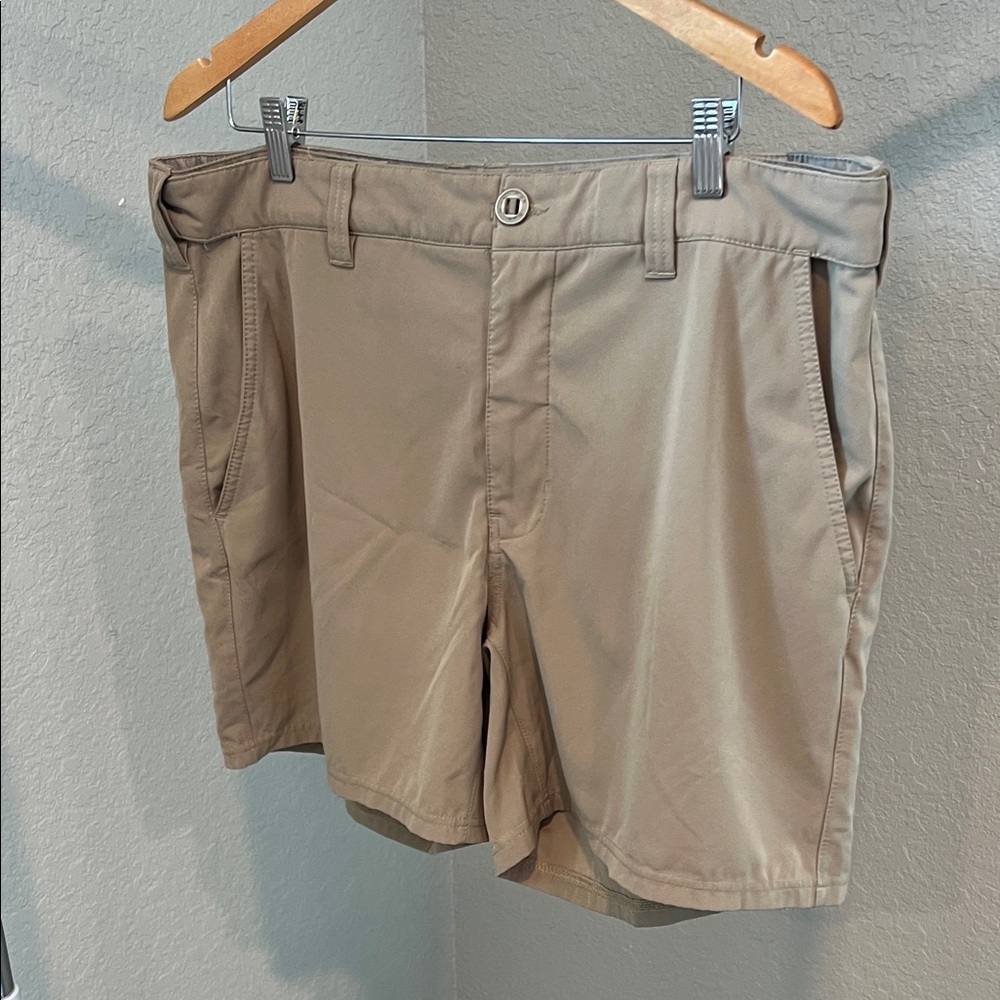 Huk Men's Khaki Flat Front Shorts